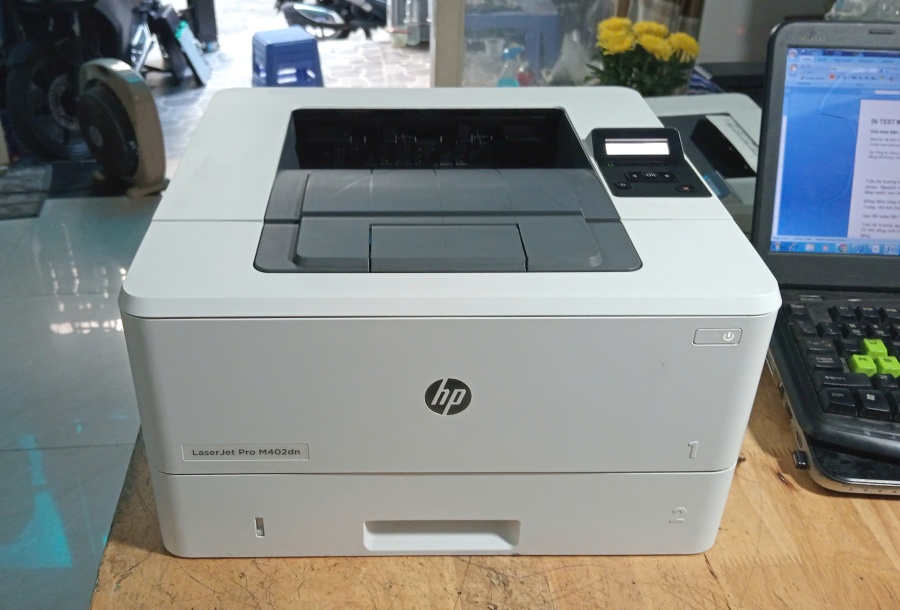 Máy in HP LaserJet Pro M402dn